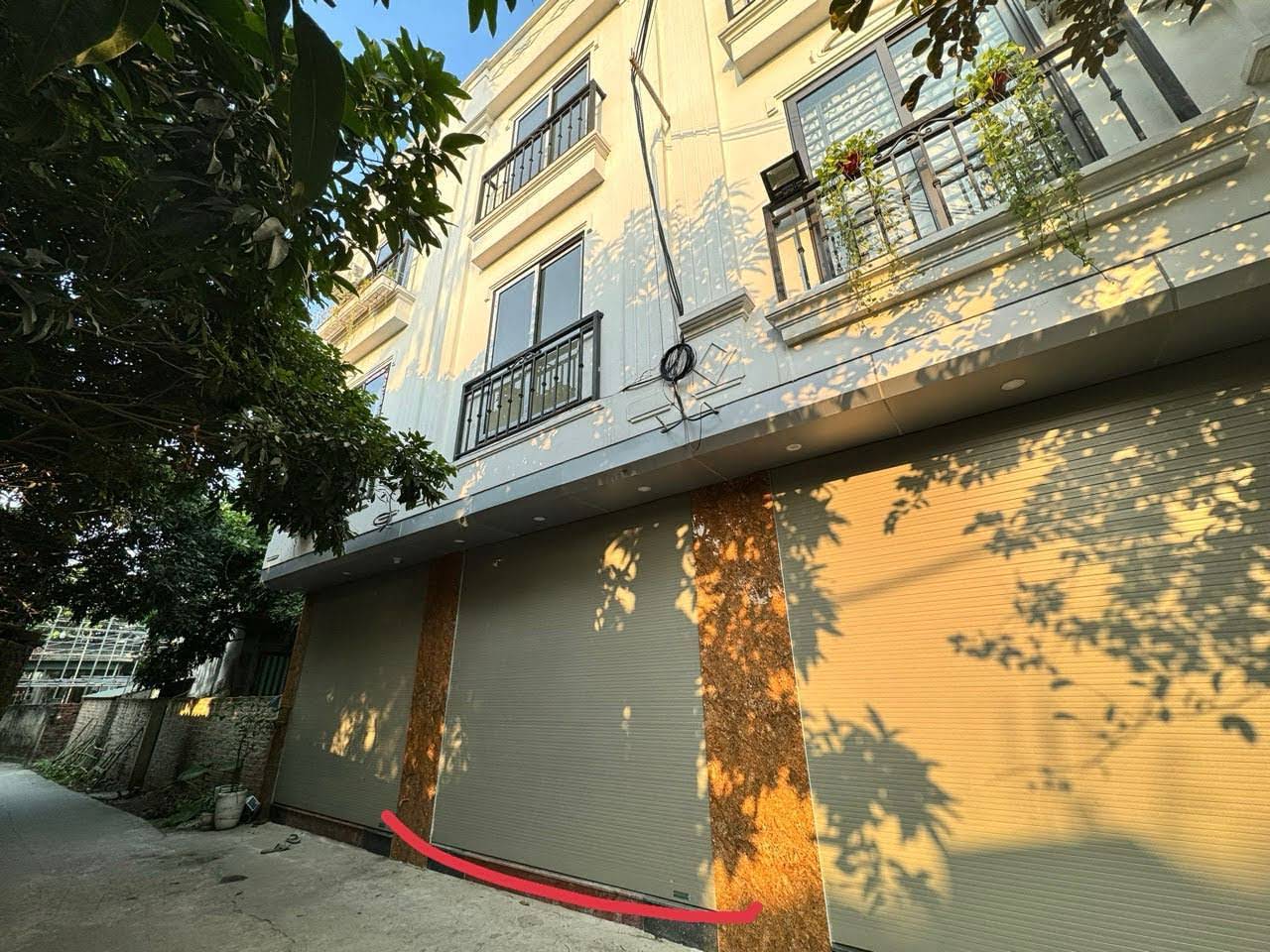 Hình ảnh Bán Nhà Ở Thương Mại Ngay Trung Tâm Xã Đại Thành Quốc Oai Mà Giá Chỉ Nhỉnh Tỷ 