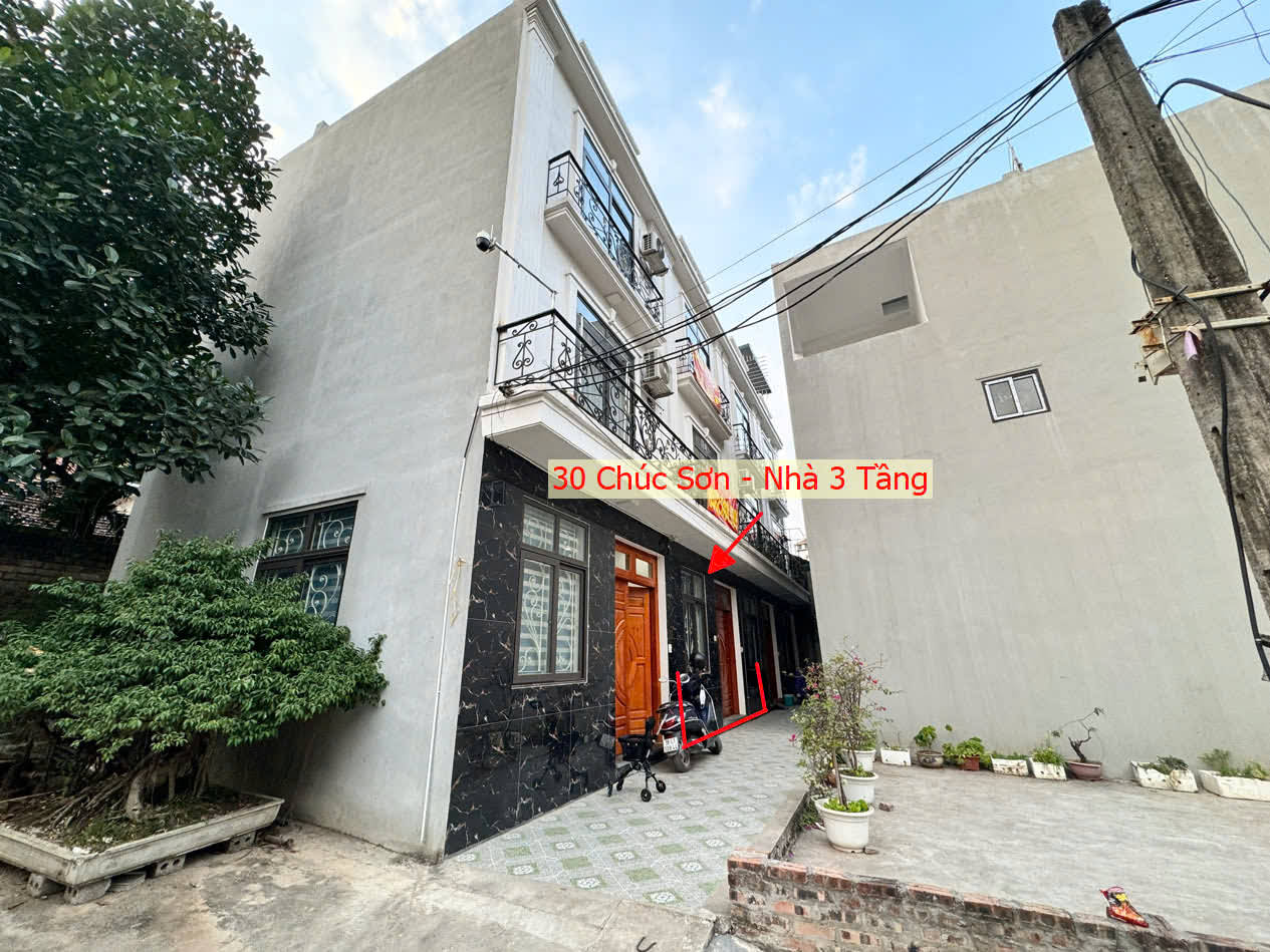 Hình ảnh Bán Nhà Thương Mại Mới Xây Tại Thị Trấn Chúc Sơn Gần Hồ Ninh Sơn Thoáng Mát Giá Chỉ Hơn 2 Tỷ