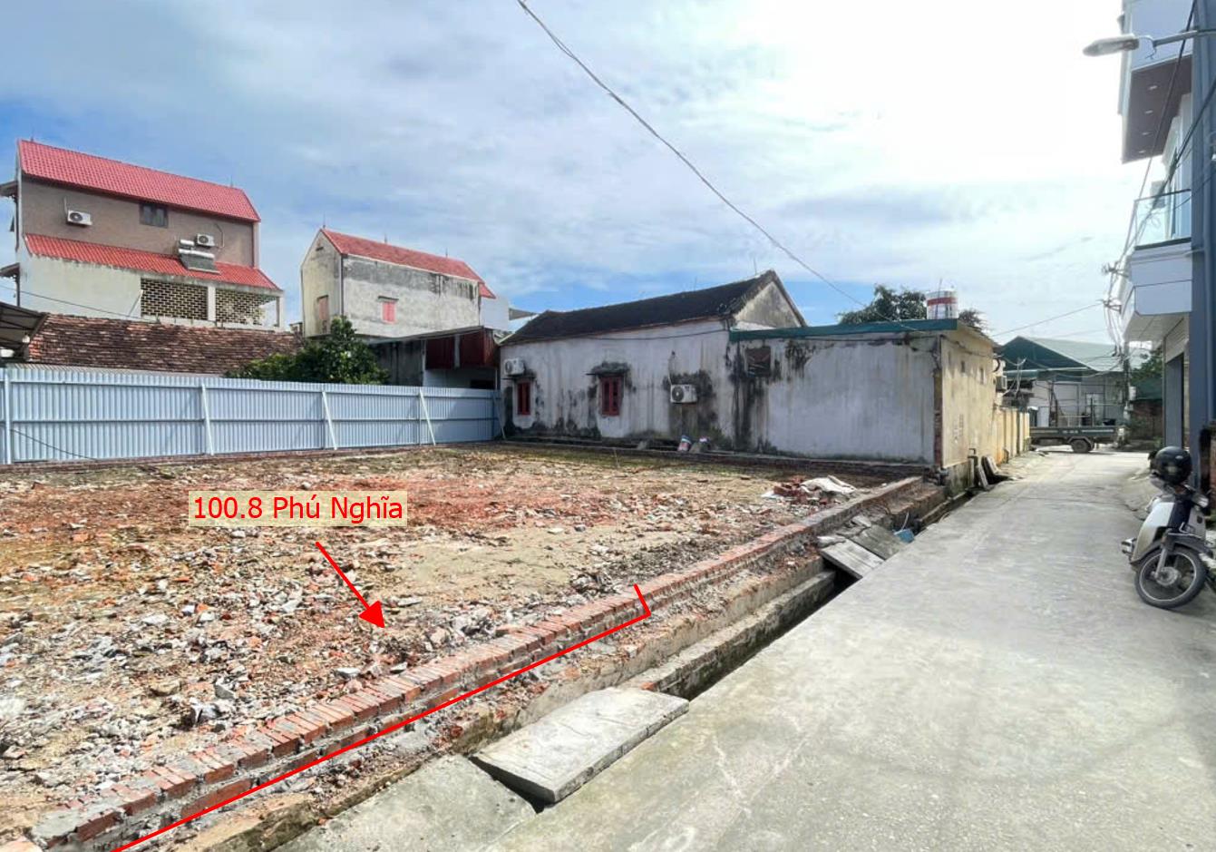 Hình ảnh Bán Lô Góc 2 Mặt Thoáng 100.8m Tại Phú Nghĩa Sát Trục Kinh Doanh Ngay Cạnh Khu CN Phú Nghĩa