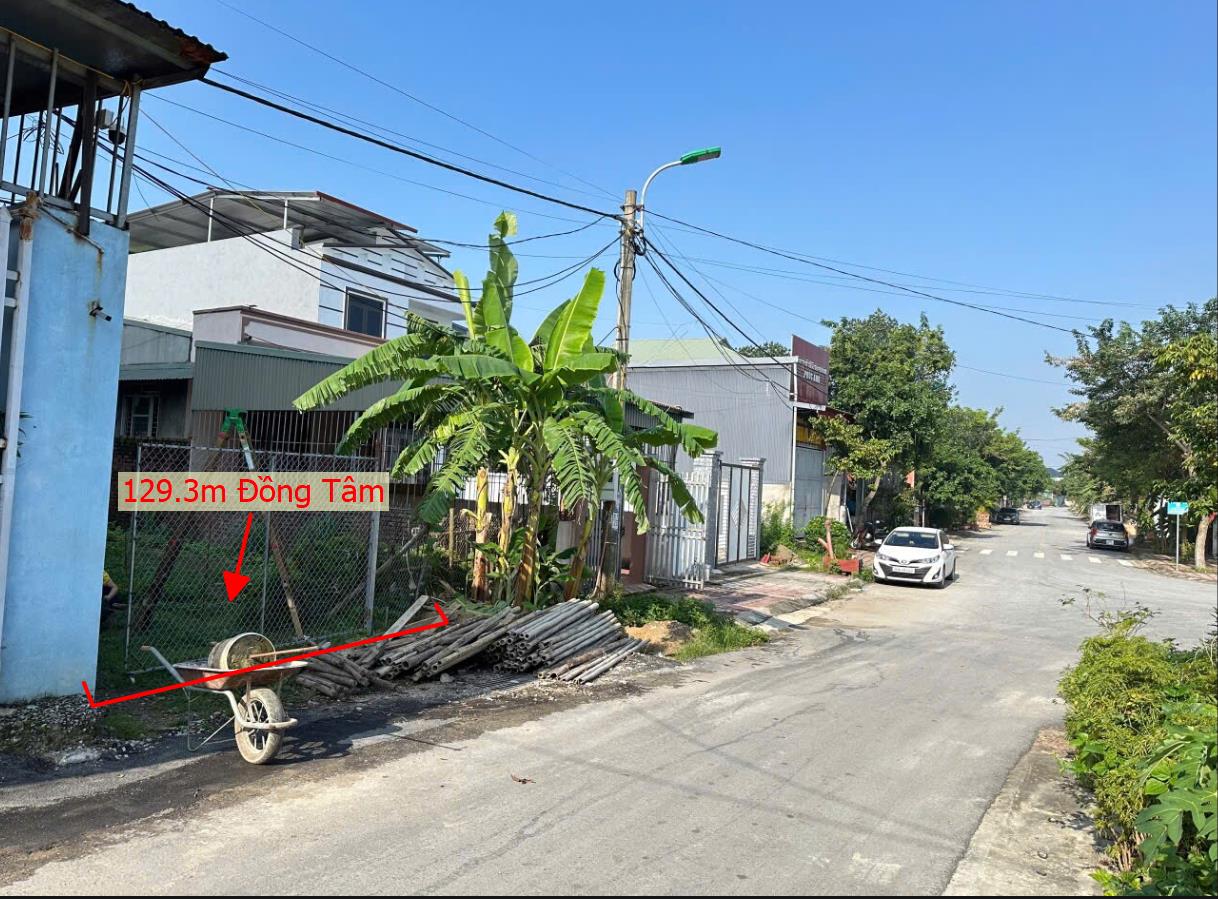 Hình ảnh Bán Lô Đất 129.3m Tại Đồng Tâm Vĩnh Yên Bám Đường Bê Tông Ô Tô Vào Tận Đất Dân Cư Đông Đúc Thân Thiện Gần Chợ Trường Học Ủy Ban Giá Đầu Tư