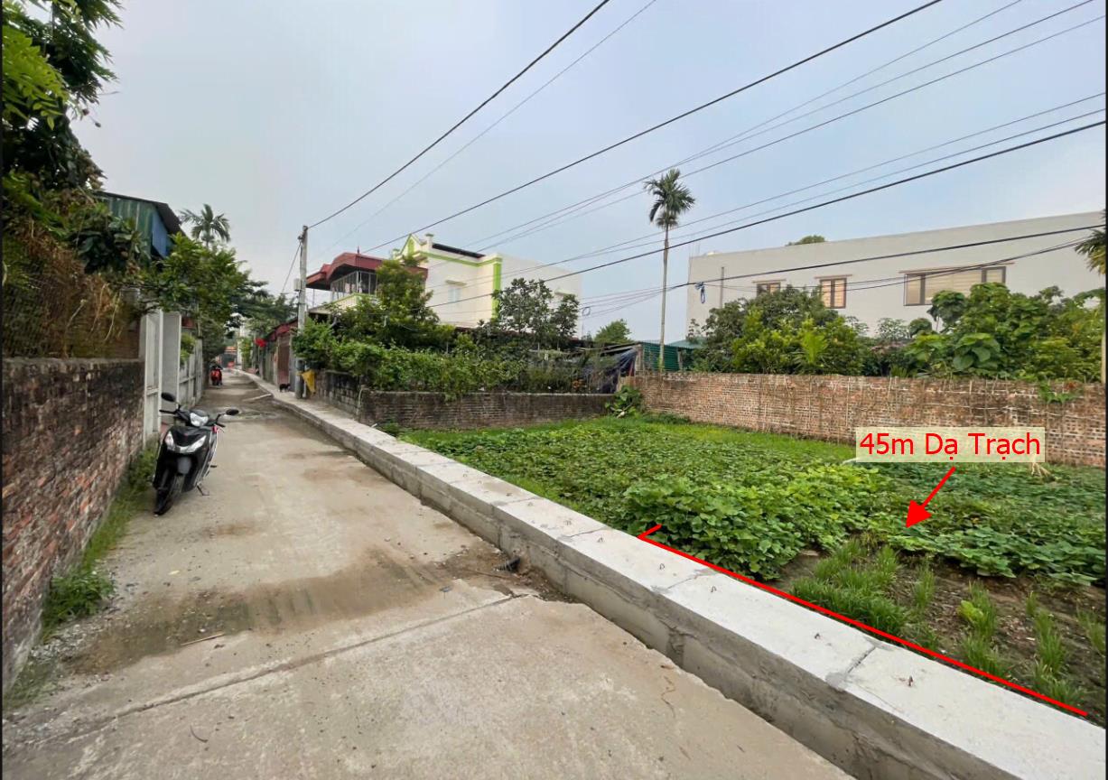 Hình ảnh Bán Lô Đất 45m Tại Dạ Trạch Khoái Châu Bám Đường Bê Tông Ô Tô Vào Tận Đất Dân Cư Đông Đúc Thân Thiện Gần Nhiều Dự Án Giá Đầu Tư