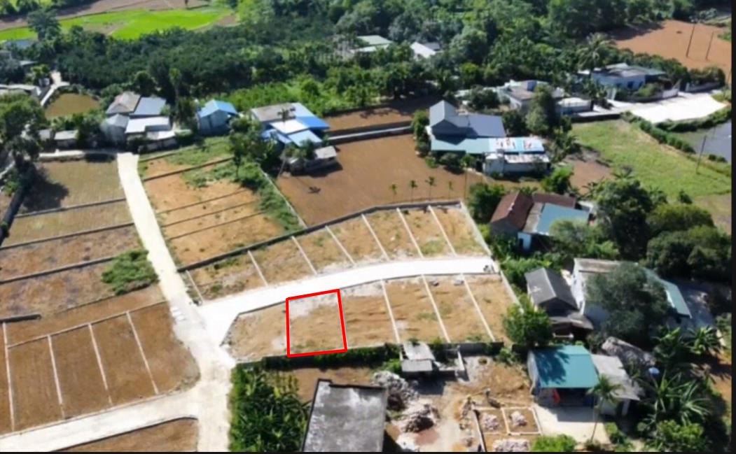 Hình ảnh Bán Lô Đất 85m Tại Thanh Sơn Lương Sơn Bám Đường Bê Tông Ô Tô Vào Tận Đất Dân Cư Đông Đúc Thân Thiện