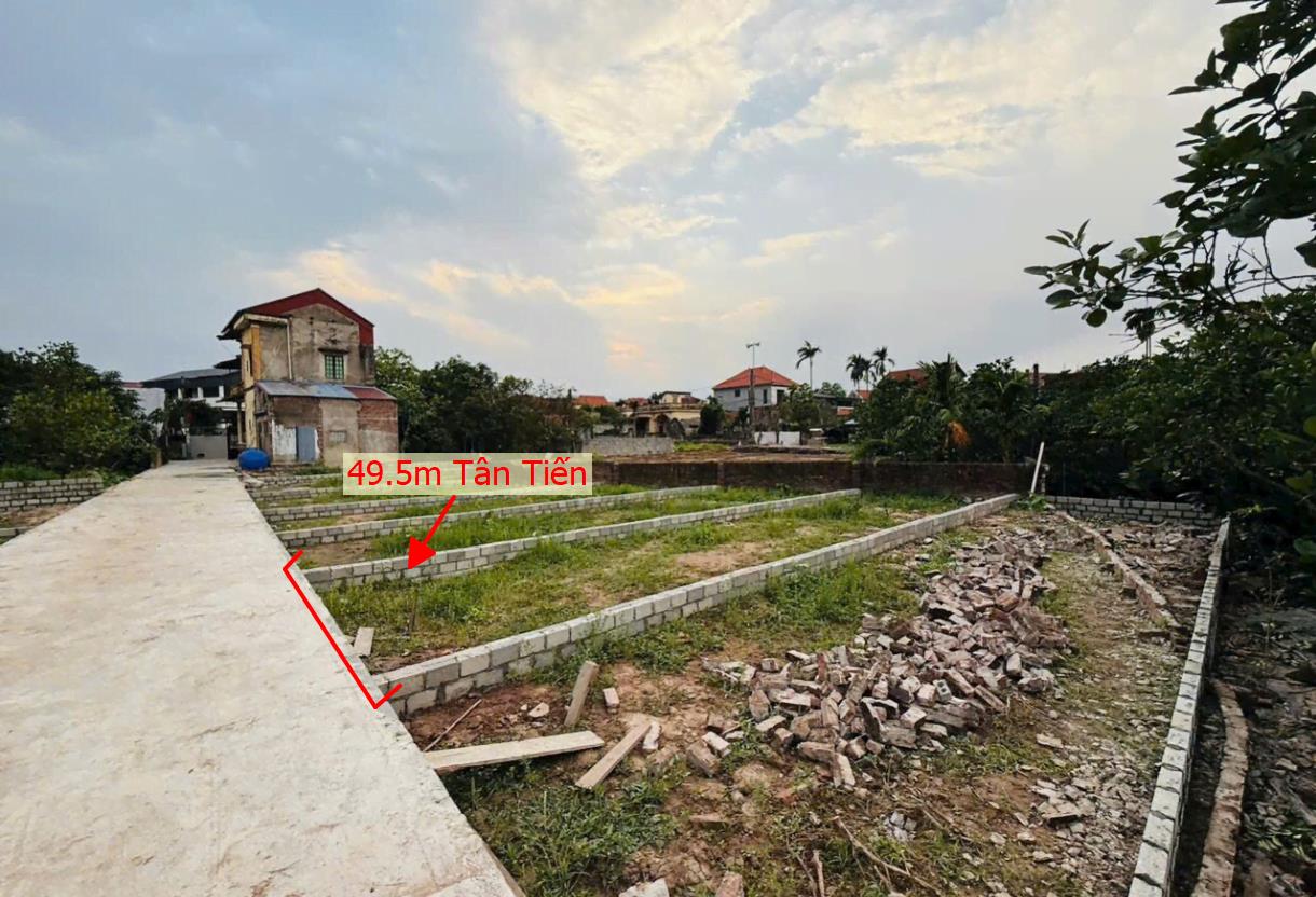 Hình ảnh Bán Lô Đất 49.5m Tại Tân Tiến Văn Giang Bám Đường Bê Tông Ô Tô Vào Tận Đất Dân Cư Đông ĐUc Thân Thiện Gần Trục Chính Kinh Doanh