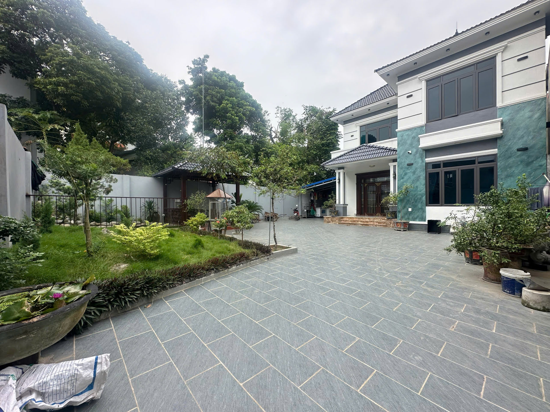 Hình ảnh Bán Nhà 2 Tầng Mới Xây Sát Trục Chính Kinh Doanh Ngay Trung Tâm Xã Thụy Hương Chương Mỹ
