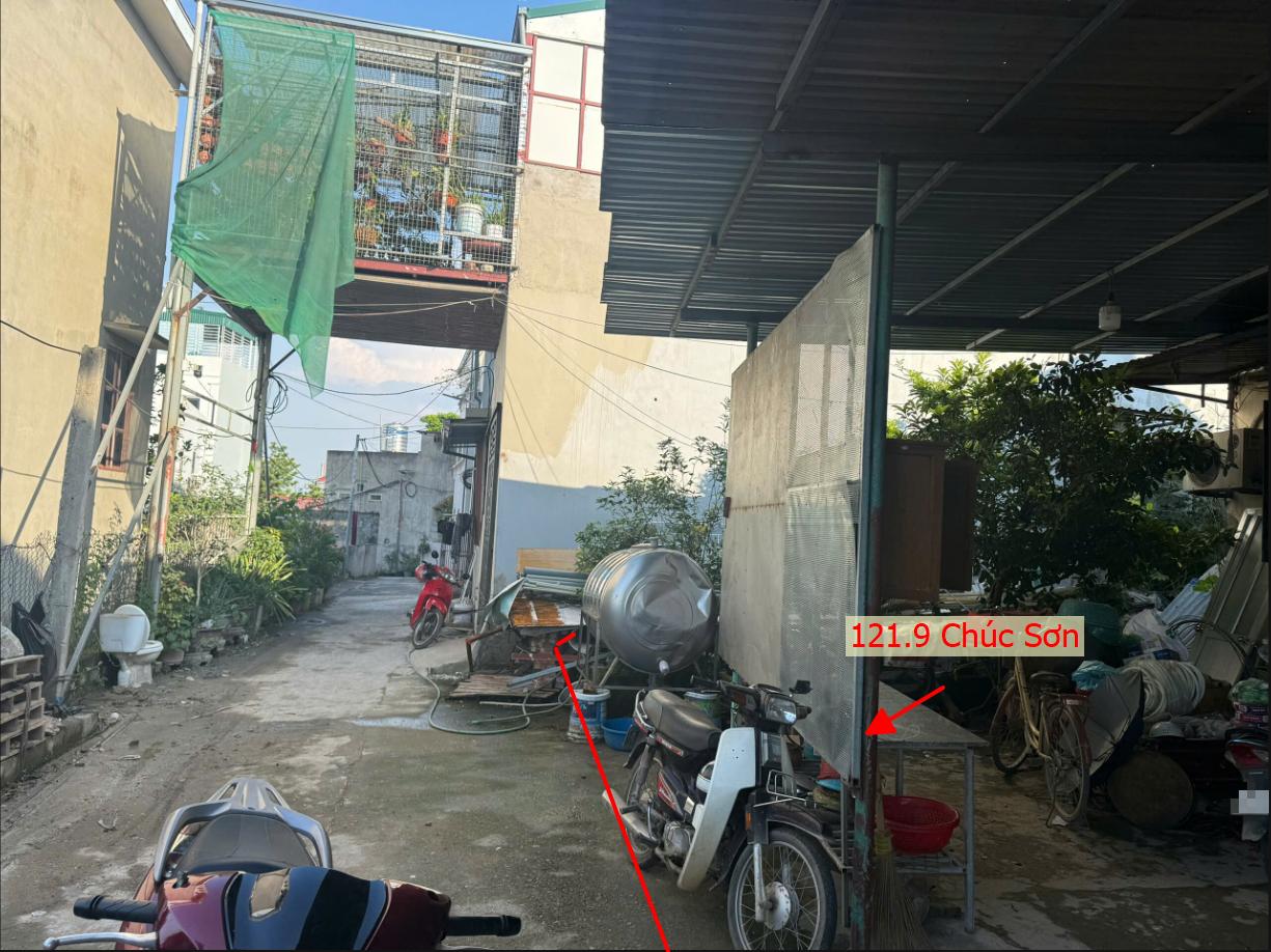 Hình ảnh Bán Đất Tặng Nhà Cấp 4 121.9m Tại Chúc Sơn Sát Trục Chính Kinh Doanh Liên Xã Giá Chỉ Vài Tỷ