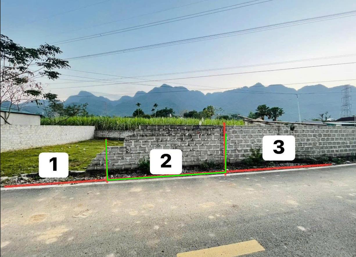 Hình ảnh Bán Đất Phân Lô Tại Hàng Trạm Yên  Yên Thủy Bám Đường Bê Tông Ô Tô Vào Tận Đất Dân Cư Đông Đúc Gần Ql12b Giá Rẻ