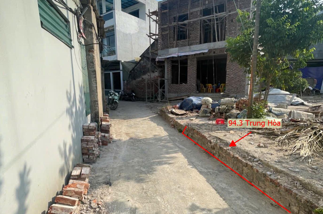 Hình ảnh Đất Phân Lô Trung Hòa Phú Nghĩa Sát Mặt Đường Liên Xã Cách QL6A Đang Mở Rộng Chỉ Vài Trăm Mét