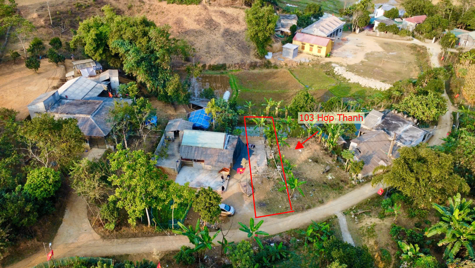 Hình ảnh Bán Đất Hợp Thanh 103M2 Ô Tô Đỗ Tận Đất Ngay Sát Mặt Đường QL21A Giá Chỉ Vài Trăm Triệu 