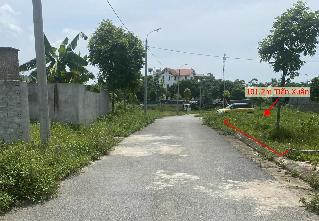 Hình ảnh Bán Lô Đất 101.2m Tại Thạch Thất Bám Đường Bê Tông Ô Tô Vào Tận Đất Dân Cư Đông Đúc Thân Thiện Gần CHợ Trường Học Ủy Ban Giá Đầu Tư
