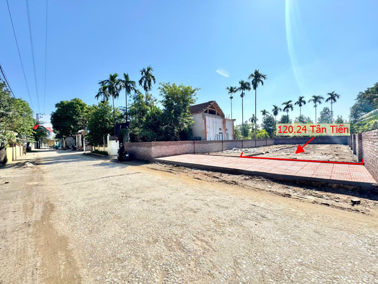 Hình ảnh Bán Thửa Đất 120.24m Tại Tân Tiến Mặt Trục Đường Kinh Doanh Ngay Gần Trục Liên Xã Giá Chỉ Hơn 2 Tỷ