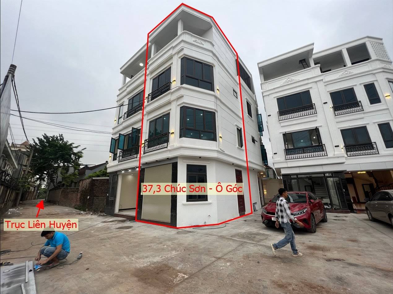 Hình ảnh Bán Nhà 4 Tầng Tại Thị Trấn Chúc Sơn Gần Trục Chính Kinh Doanh Oto Vào Tận Đất