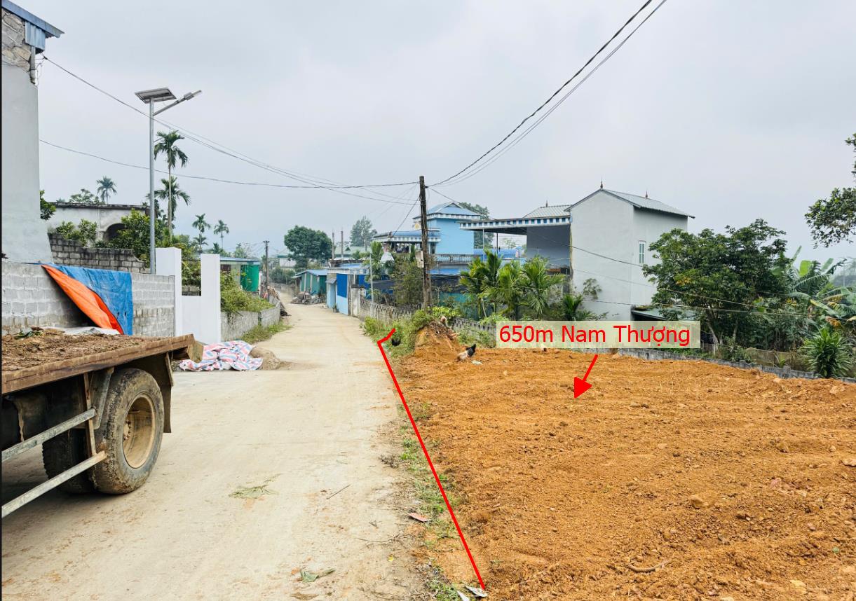 Hình ảnh Bán Lô Đất 650m Tại Nam Thượng Bám Đường Bê Tông Ô Tô Vào Tận Đất Dân Cư Đông  Phù Hợp Làm Nghỉ Dưỡng Giá Đầu Tư