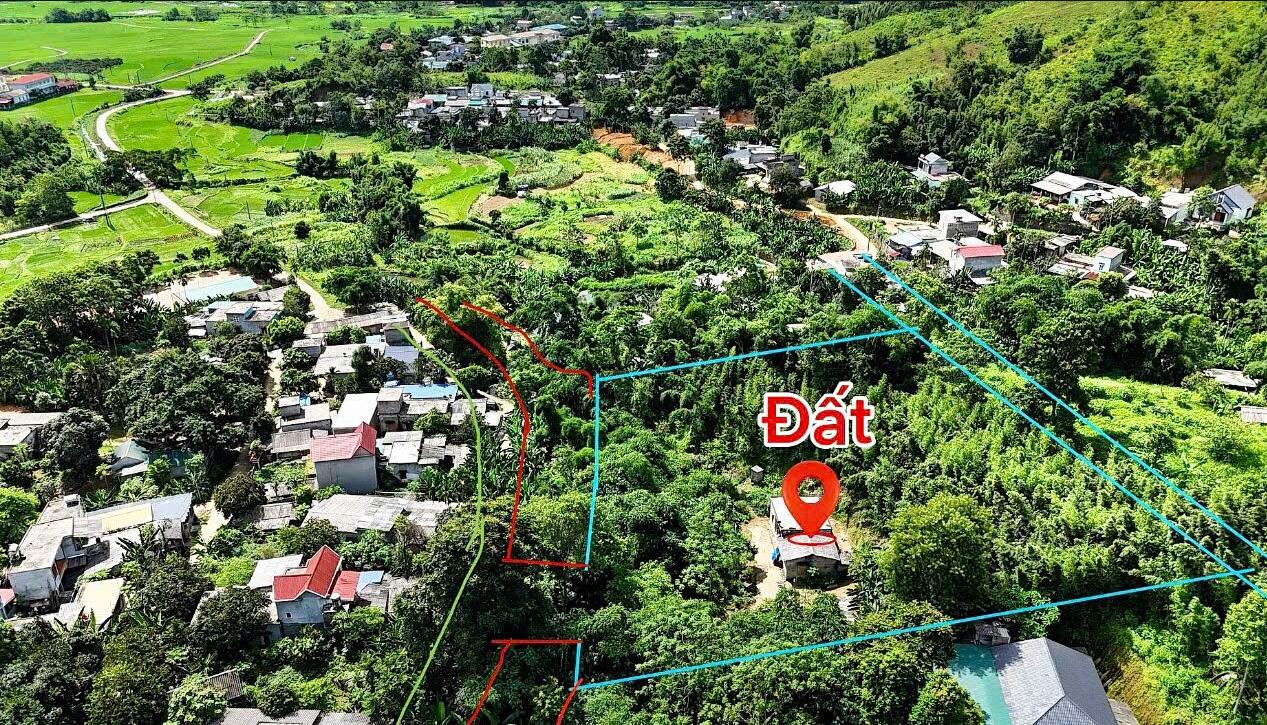 Hình ảnh Bán Lô Đất 2519.9m Tại Km Bôi Bám Đường Bê Tông Ô Tô Vào Tận Đất Sẵn  Nhà Cấp 4 Chỉ Việc Về Ở Gần Nhiều Resort Giá Rẻ Đầu Tư