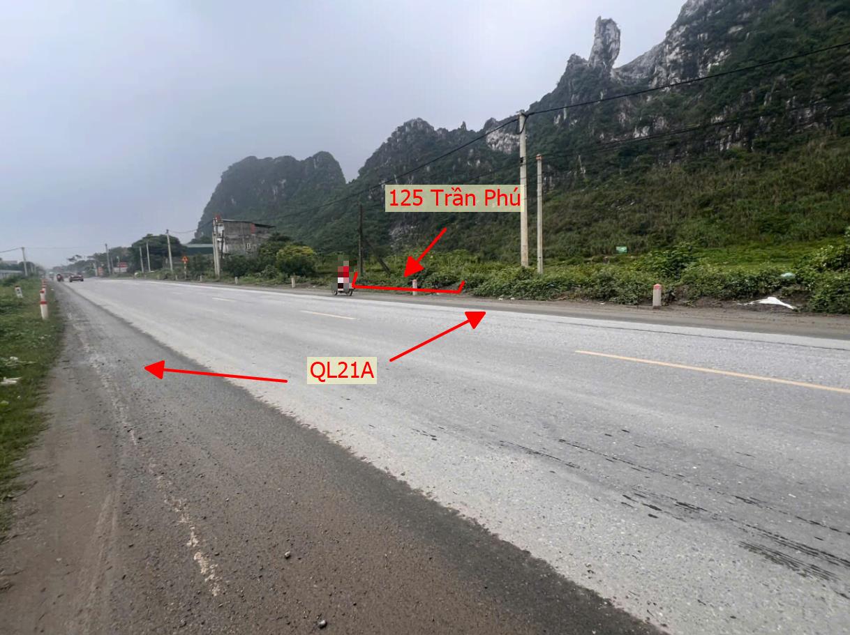 Hình ảnh Bán Đất Đấu Giá Đồng Sàng Trần Phú Bám Mặt Đường QL21A Đối Diện Hồ Đồng Sương Cực Đẹp 