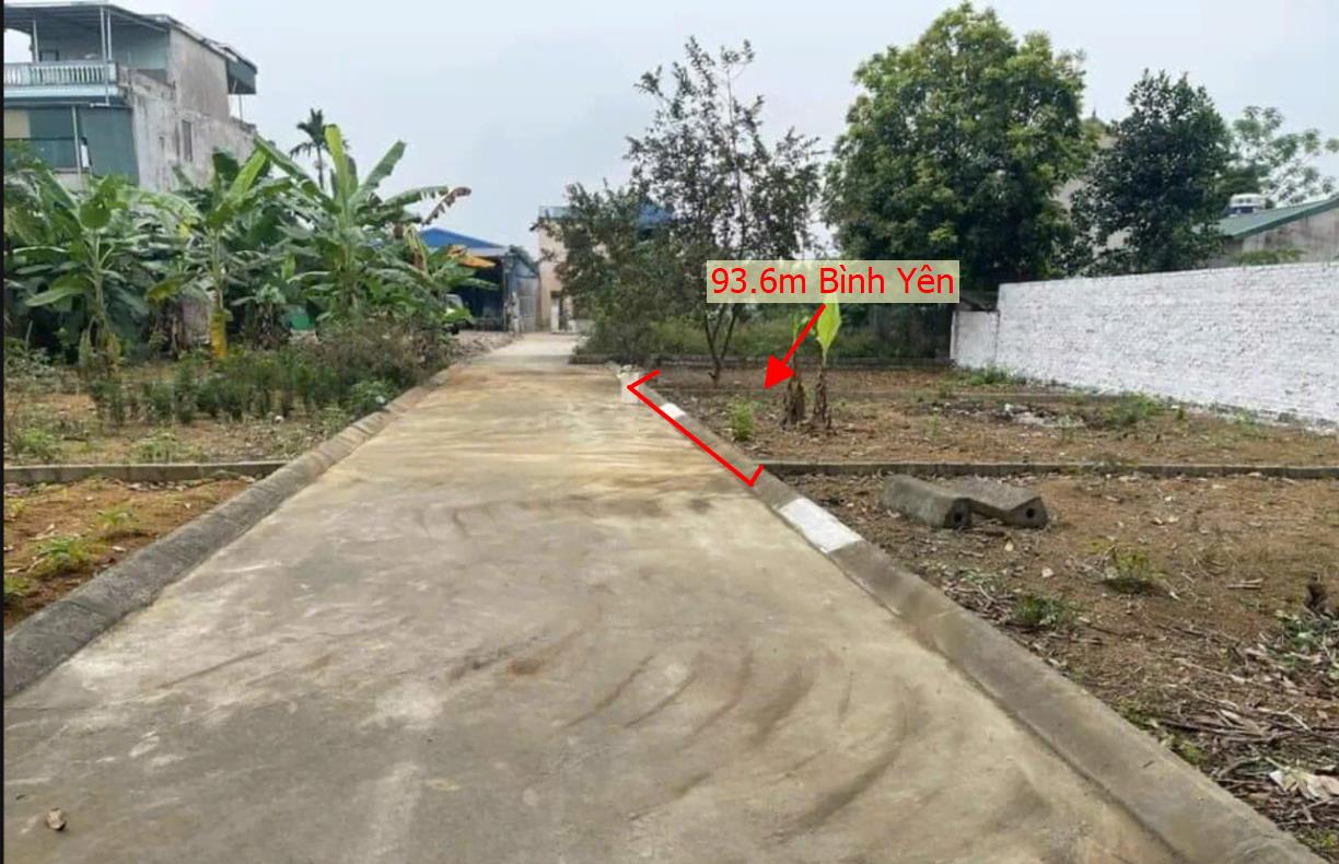 Hình ảnh Bán Lô Đất 93.6m Tại Bình Yên Thạch Thất Bám Đường Bê Tông Ô Tô Vào Tận Đất Dân Cư Đông Đúc Thân Thiện Gần Chợ Trường Học Ủy Ban Thân Thiện Gần CHhwoj Trường Học Ủy Ban Giá Đầu Tư