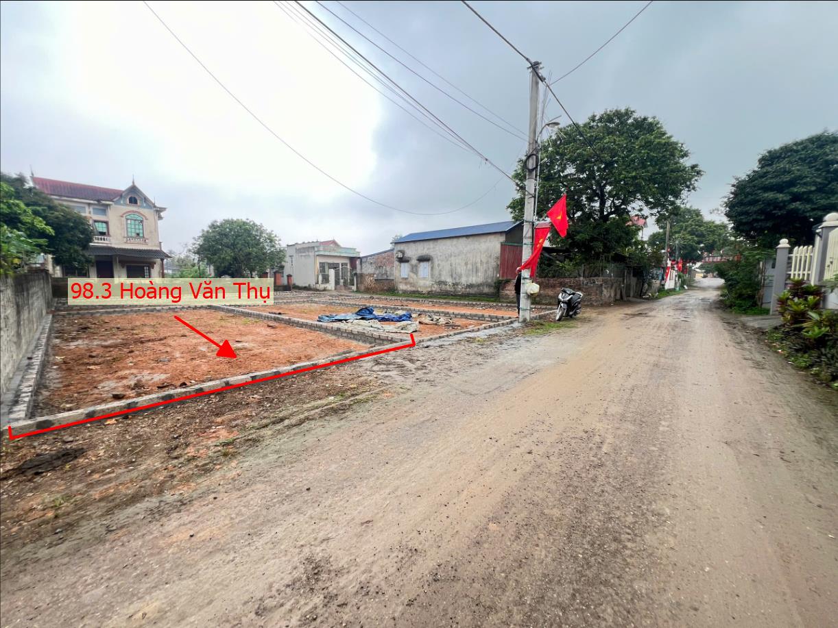 Hình ảnh Bán Đất Phân Lô Hoàng Văn Thụ Đường Ô Tô Tránh Mặt Đường Kinh Doanh QL21A Giá Chỉ Hơn 30tr/m