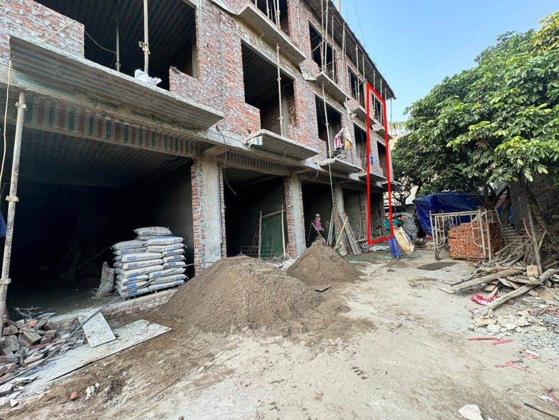 Hình ảnh Bán Nhà Ở Thương Mại Gần Trung Tâm Xã Đại Thành Quốc Oai Giá Chỉ Hơn 2 Tỷ 