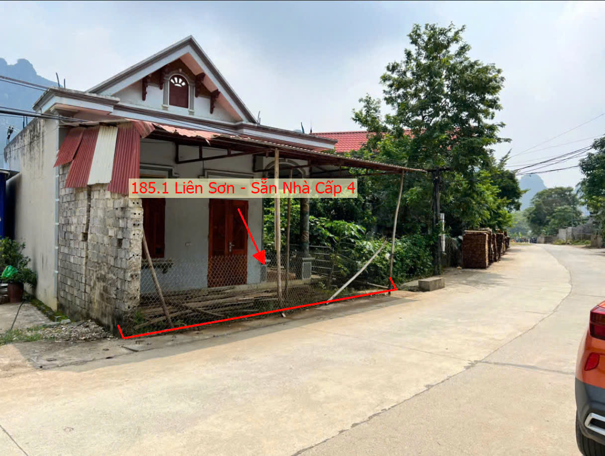 Hình ảnh Bán Đất Liên Sơn Sẵn Nhà Cấp 4 Bám Mặt Đường Kinh Doanh Liên Xã Giá Chỉ Hơn Tỷ 