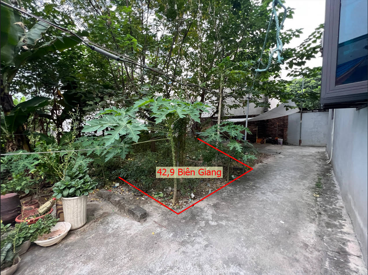Hình ảnh Bán Đất Biên Gianh 42.9m Sát Trục Chính Kinh Doanh Ngay Gần QL6A Đang Triển Khai Mở Rộng