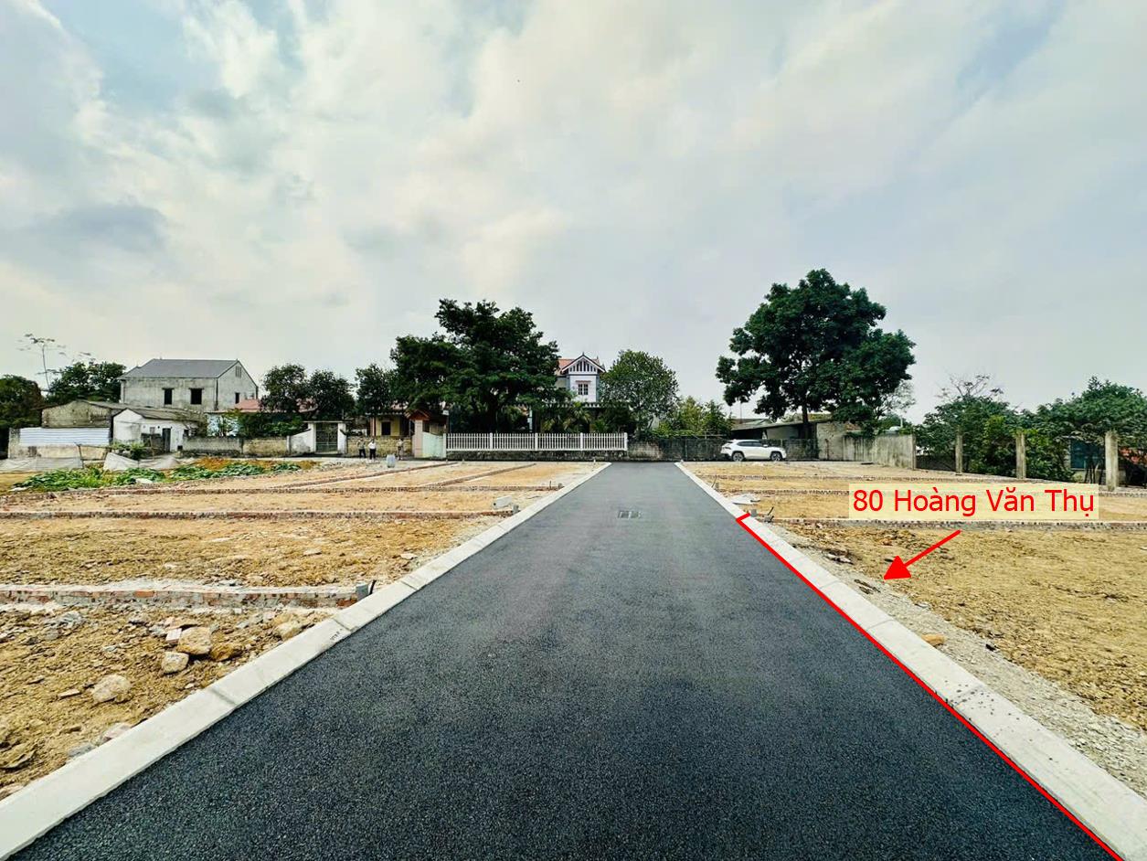 Hình ảnh Đất Phân Lô Hoàng Văn Thụ Ô Tô Đỗ Tận Đất Gần Hồ Văn Sơn Khu Nghỉ Dưỡng Skylake Cách QL21A Chỉ Vài Trăm Mét