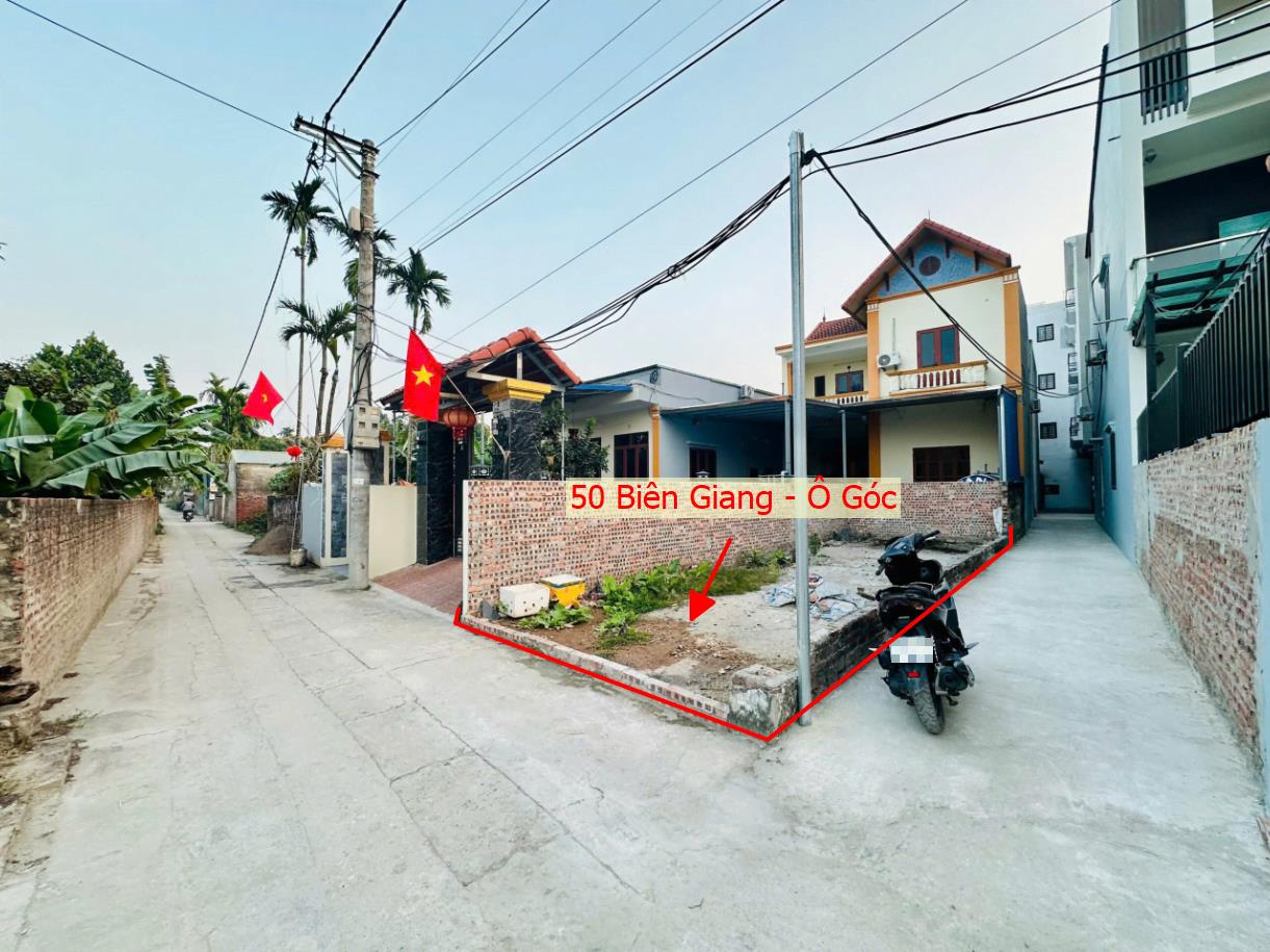 Hình ảnh Bán Lô Góc 2 Mặt Thoáng 50m Tại Biên Giang Ô Tô Đỗ Tận Đất Gần QL6A Đang Mở Rộng