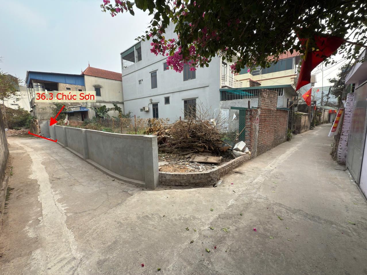Hình ảnh Bất Động Sản Chương Mỹ Bán Đất Khu Vực Chúc Sơn Ô Tô Đỗ Tận Đất Sát Trục Kinh Doanh Ngay Cạnh Trường Học Các Cấp 