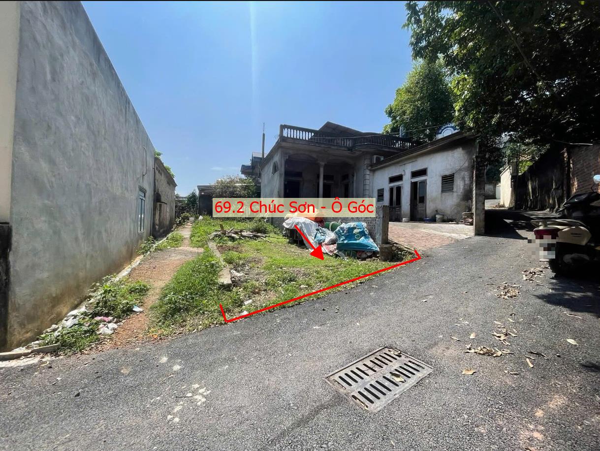 Hình ảnh Bán Lô Góc 2 Mặt Tiền Full Thổ Cư Sát Trục Chính Liên Xã Tại Thị Trấn Chúc Sơn Chương Mỹ Xung Quanh Đầy Đủ Tiện Ích Giá Chỉ Vài Tỷ