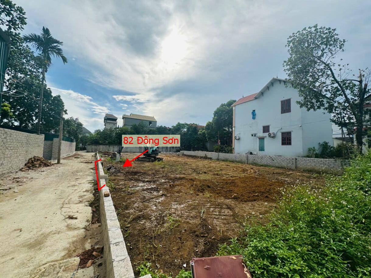 Hình ảnh Bán Đất Phân Lô Đông Sơn Đường Thông Ô Tô Ngay Gần QL6A Đang Triển Khai Mở Rộng
