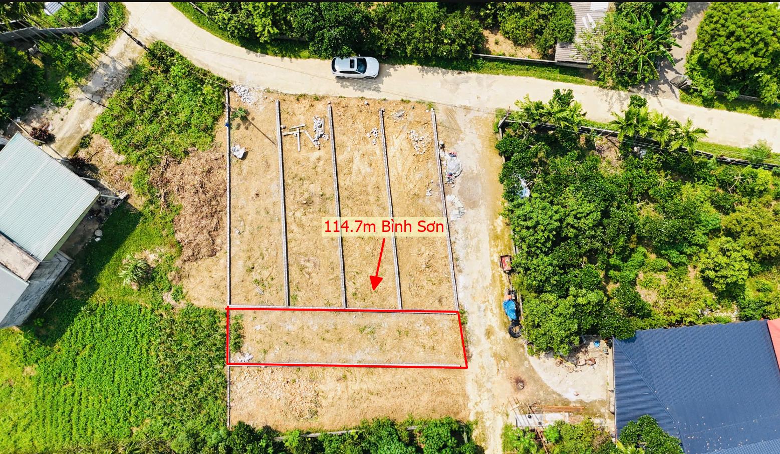 Hình ảnh Bán Lô Đất 114.7m Tại Bình Sơn Kim Bôi Bám Đường Bê Tông Ô Tô Vào Tận Đất Dân Cư Đông View Thoáng Mát Gần Chợ Trường Học Ủy Ban Giá Đầu Tư