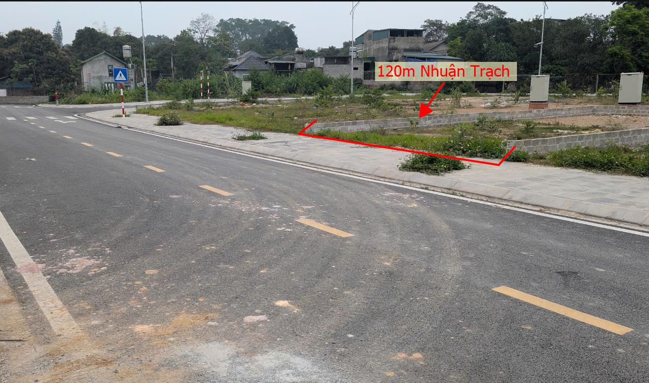 Hình ảnh Bán Lô Đất 120m Tại Nhuận Trạch Lương Sơn Bám Đường Trải Aphan Ô Tô Vào Tận Đất Dân Cư Đông Đúc Thân Thiện Gần Chợ Trường Học  Giá Đầu Tư