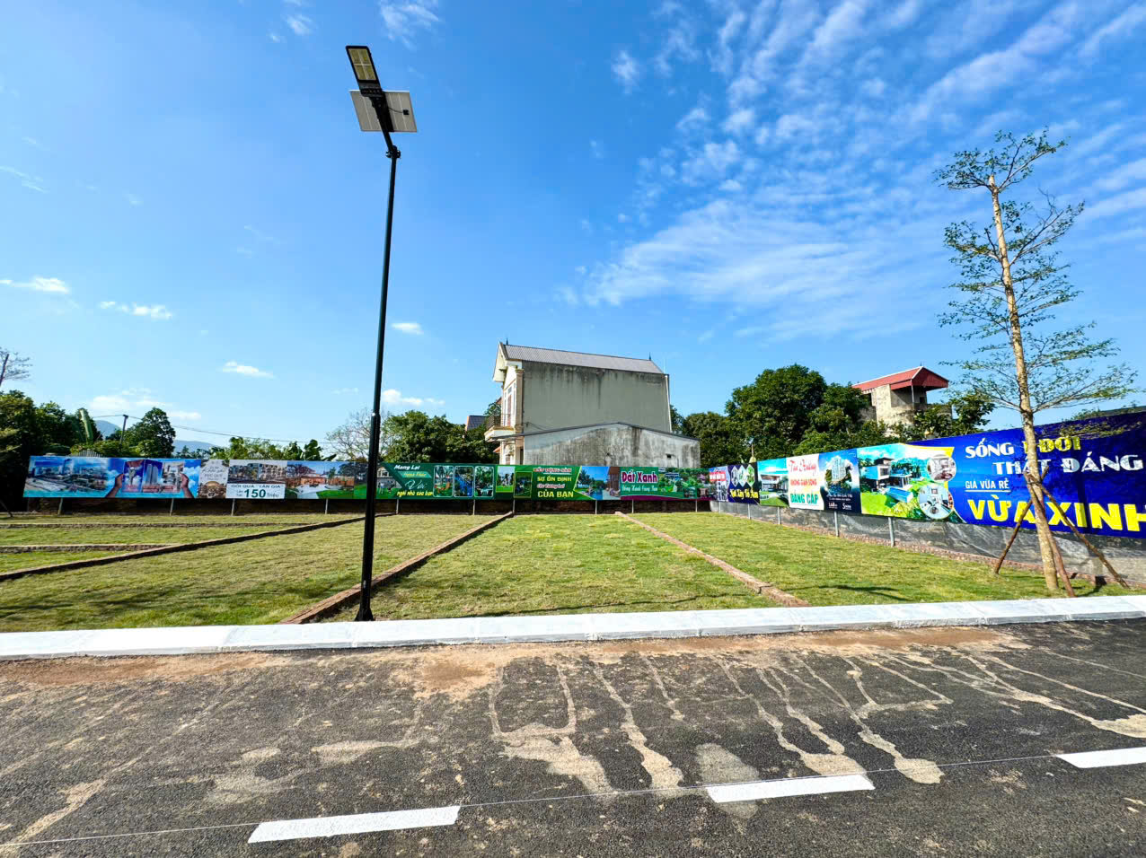 Hình ảnh Bán Đất Phân Lô Thủy Xuân Tiên Ô Tô Vào Tận Đất Sát Trục Chính Kinh Doanh Liên Xã Ngay Gần QL21A