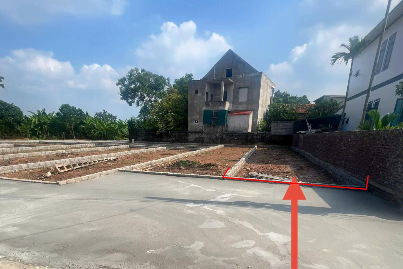 Hình ảnh Bán Lô Đất 92.2m Tại Đông Ninh Khoái Châu Bám Đường Bê Tông Ô Tô Vào Tận Đất Dân Cư Đông Đúc Thân Thiện Phù Hợp Phân Lô Giá Đầu Tư
