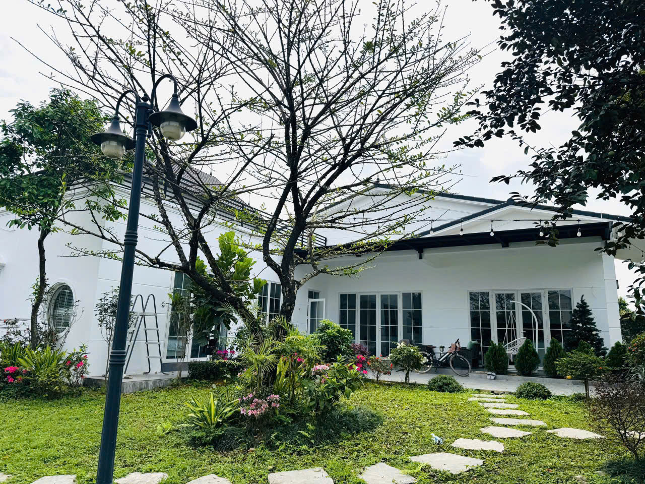 Hình ảnh Bất Động Sản Xuân Mai Bán Biệt Thư Nhà Vườn Khu Vực Thủy Xuân Tiên Sát Trục Kinh Doanh Liên Xã Cách QL21A Chỉ Hơn 2km