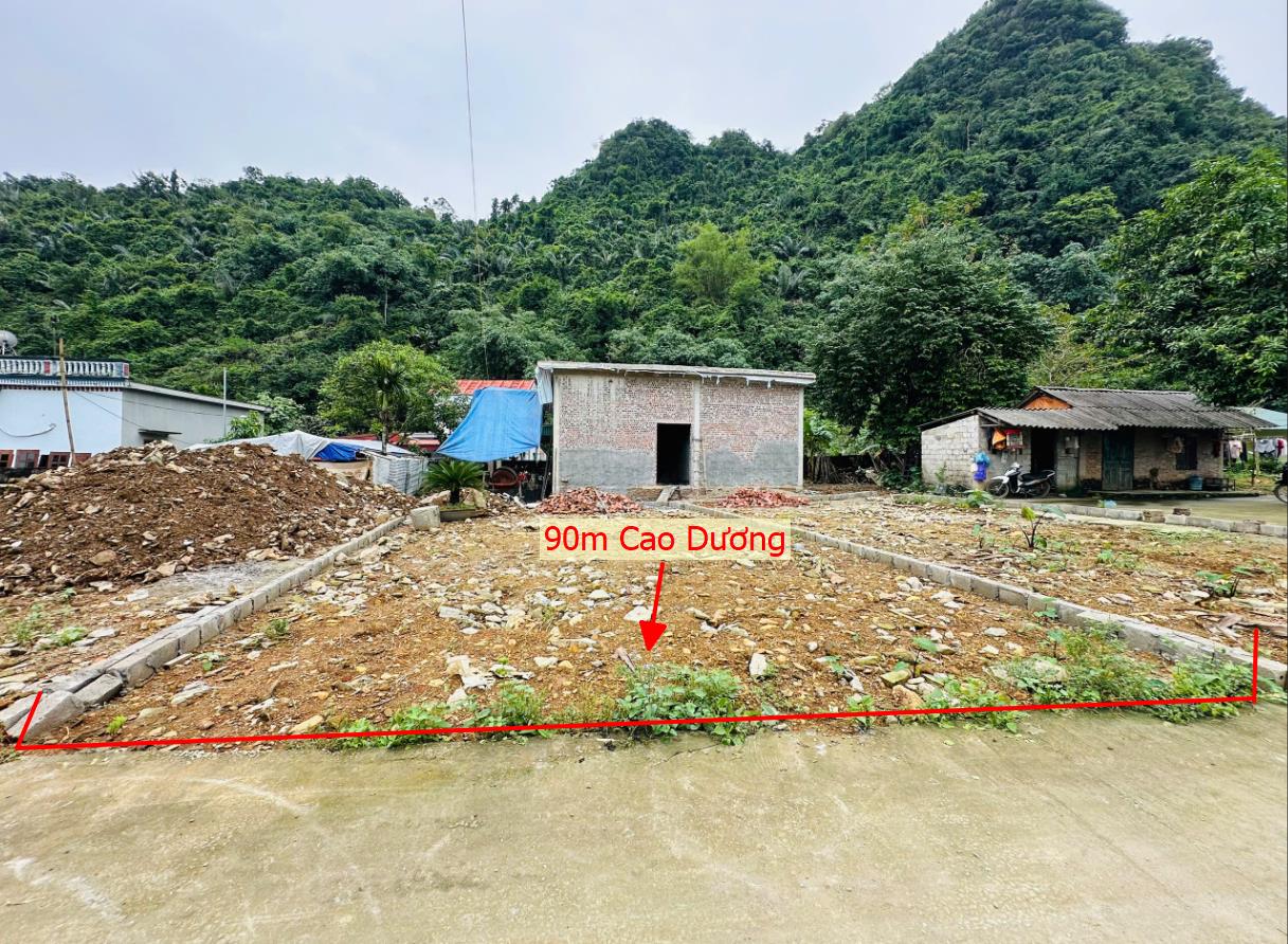 Hình ảnh Bán Lô Đất 90m Tại Cao Dương Lương Sơn Bám Đường Bê Tông Ô Tô VÀo Tận Đất Dân Cư Đông Đúc View Núi Thoáng Mát Suối Chjay Vòng Quanh 