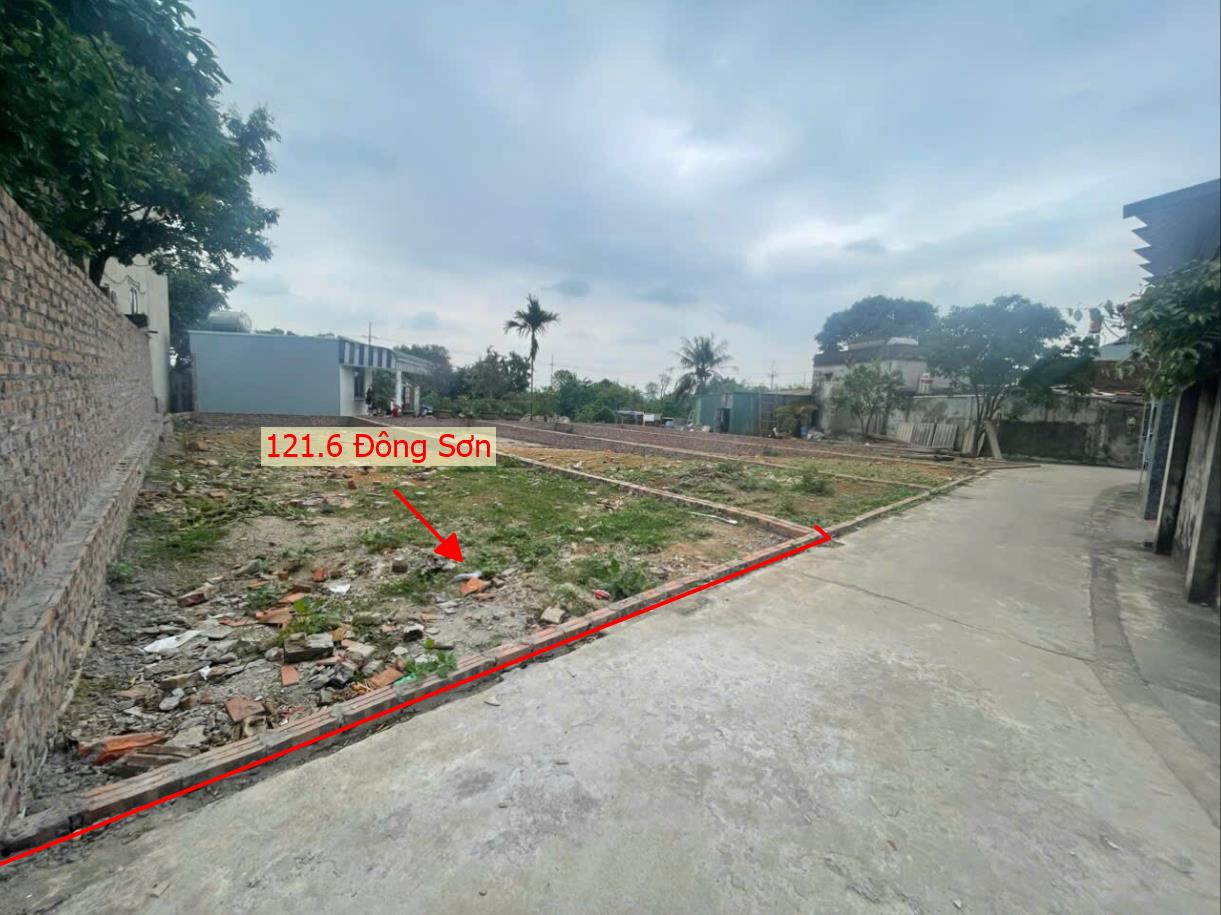 Hình ảnh Bán Đất Phân Lô Đông Sơn Ô Tô Đỗ Tận Đất Ngay Sát Trục Chính Kinh Doanh Liên Xã Cách QL6A Chỉ Hơn 1km