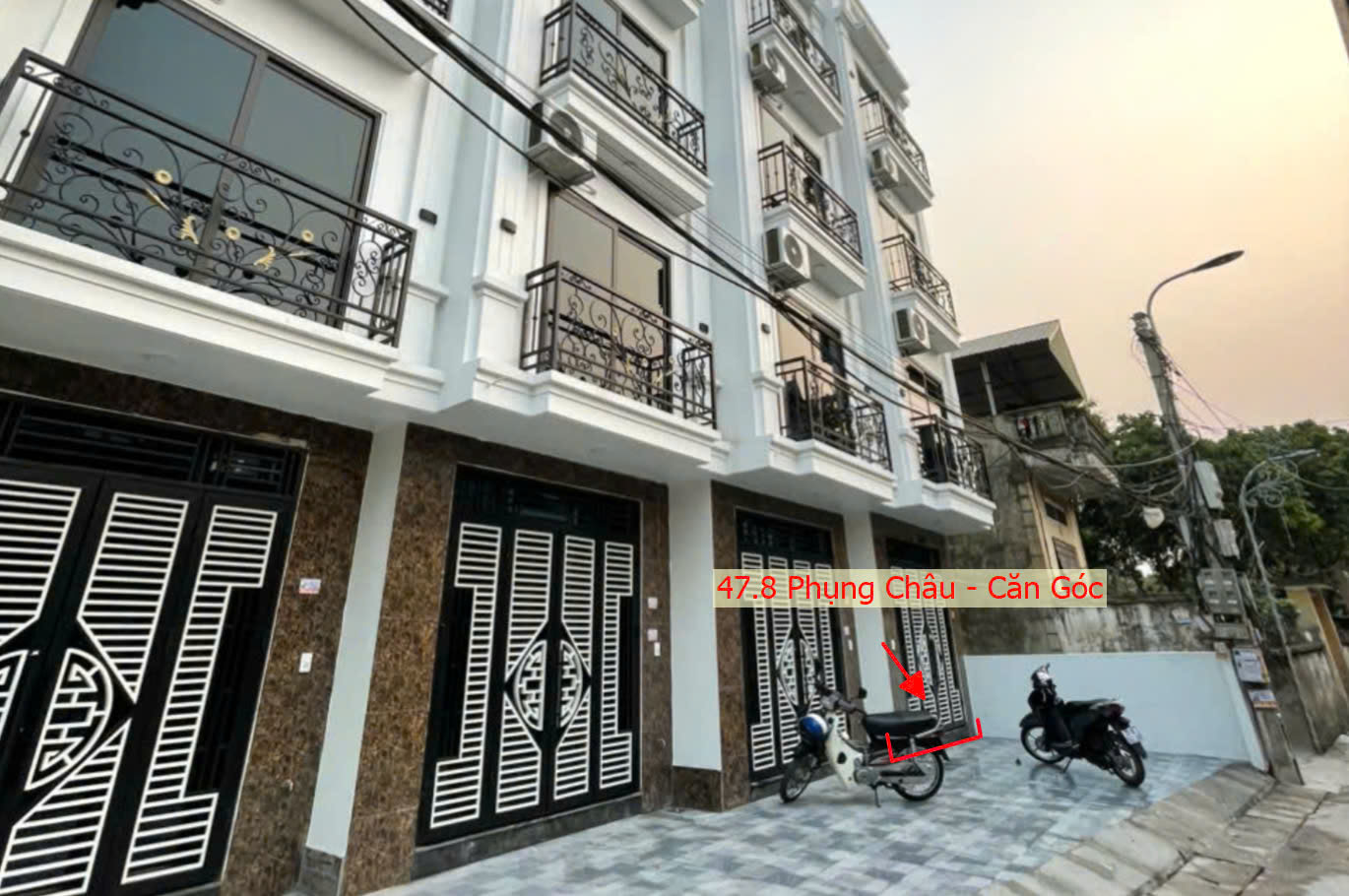 Hình ảnh Bán Căn Góc 2 Mặt Thoáng Ô Tô Đỗ Tận Cửa 47.8m Tại Phụng Châu Sát Trục Chính Liên Huyện