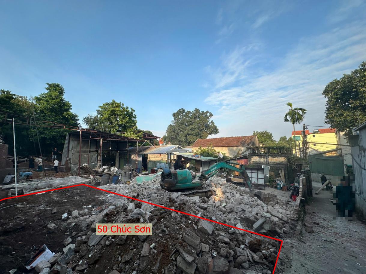 Hình ảnh Bán Đất Full Thổ Cư 50m Tại Chúc Sơn Sát Trục Kinh Doanh Liên Xã Ngay Gần Mặt Đường QL6A