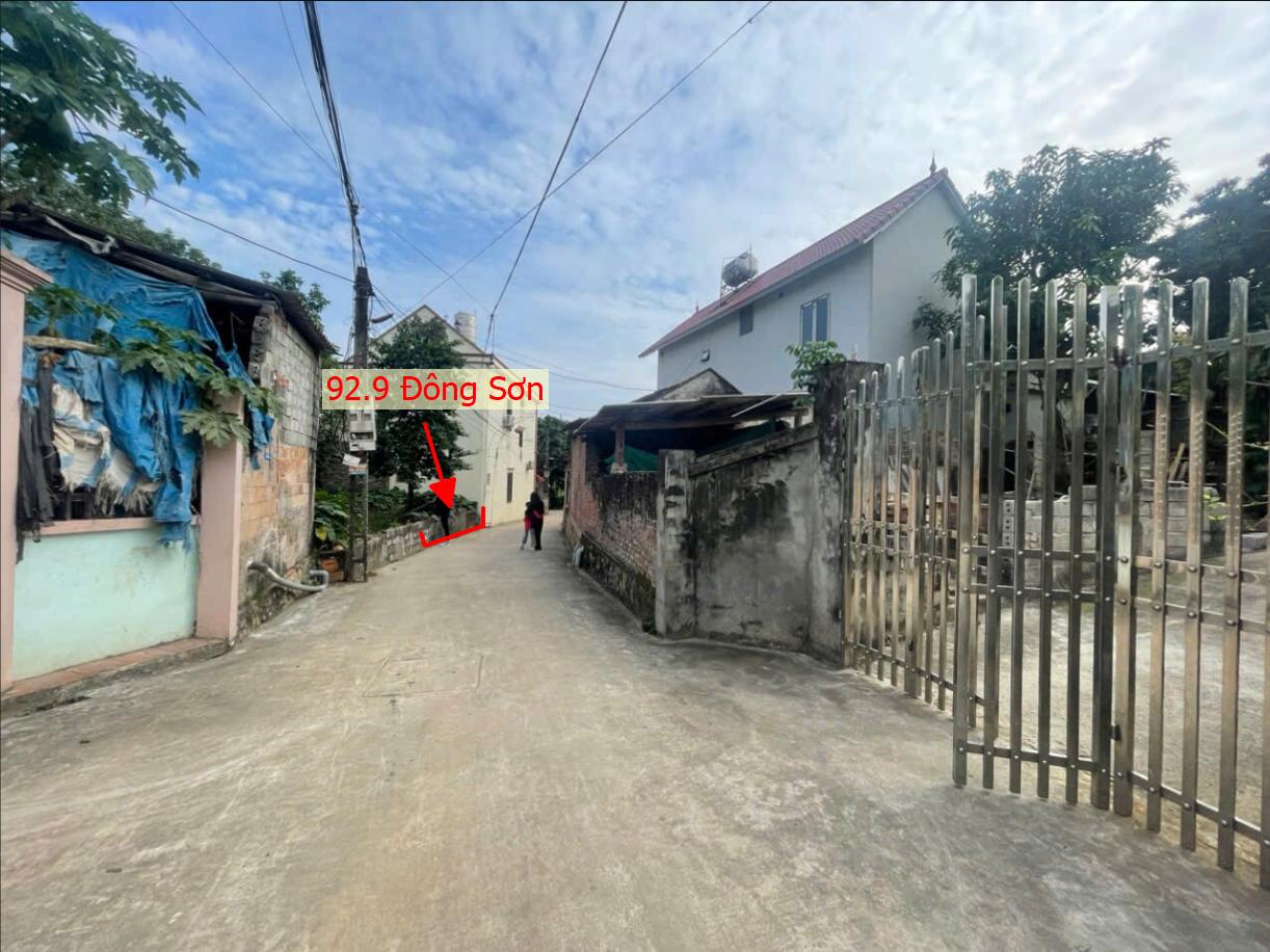 Hình ảnh Bán Thửa Đất 92.9m Tại Đông Sơn Sát Trục Kinh Doanh Cách QL6A Đang Mở Rộng Chỉ Vài Trăm Mét