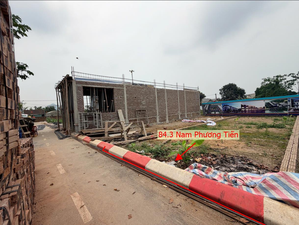 Hình ảnh Bán Đất Phân Lô Nam Phương Tiến Ô Tô Đỗ Tận Đất Gần Hồ Văn Sơn Khu Nghỉ Dưỡng Skylake Cách QL21A Vài Trăm Mét