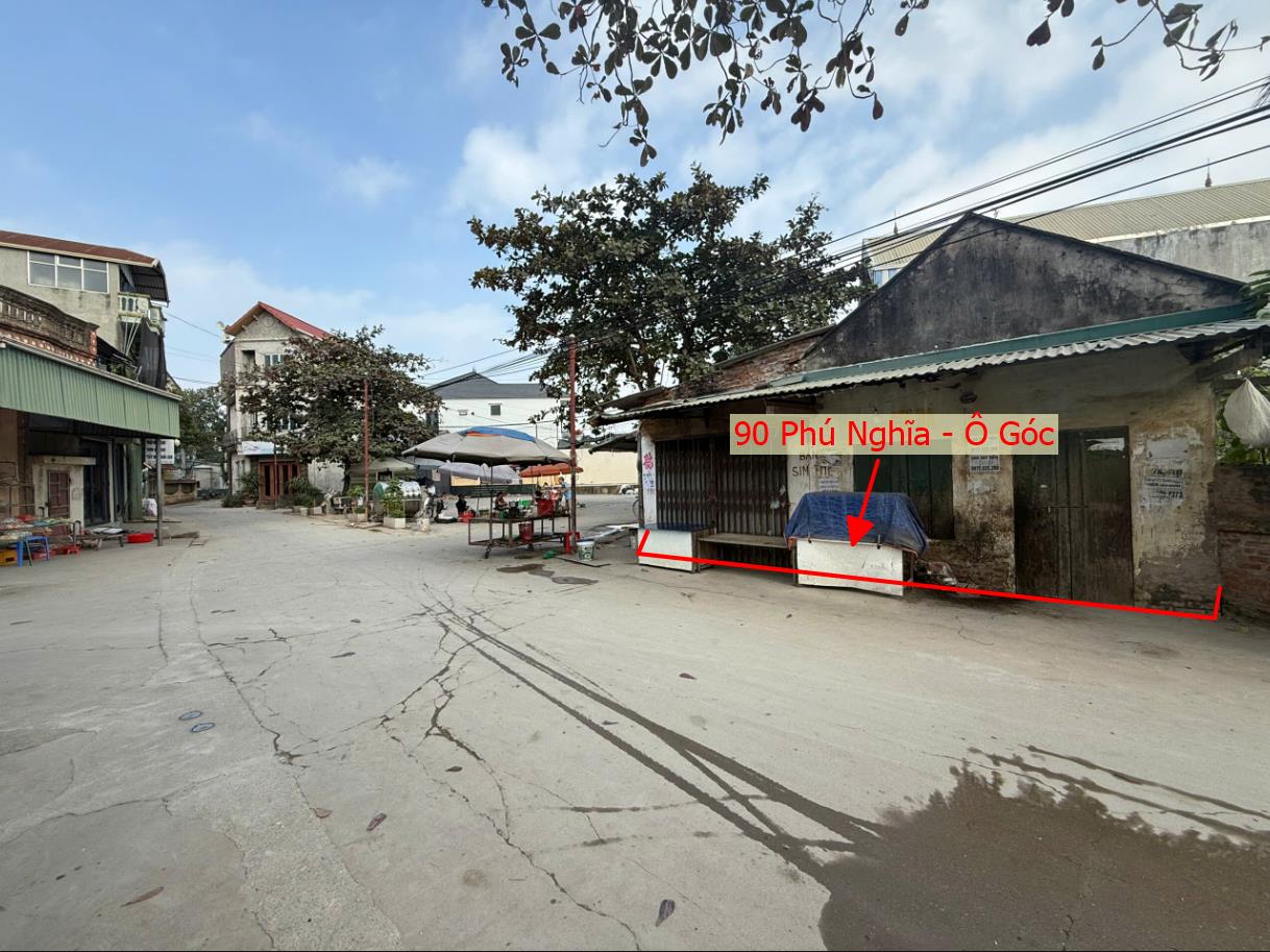 Hình ảnh Bán Lô Góc 2 Mặt Tiền Sẵn Nhà Cấp 4 Mặt Trục Kinh Doanh Thôn Tại Phú Nghĩa 