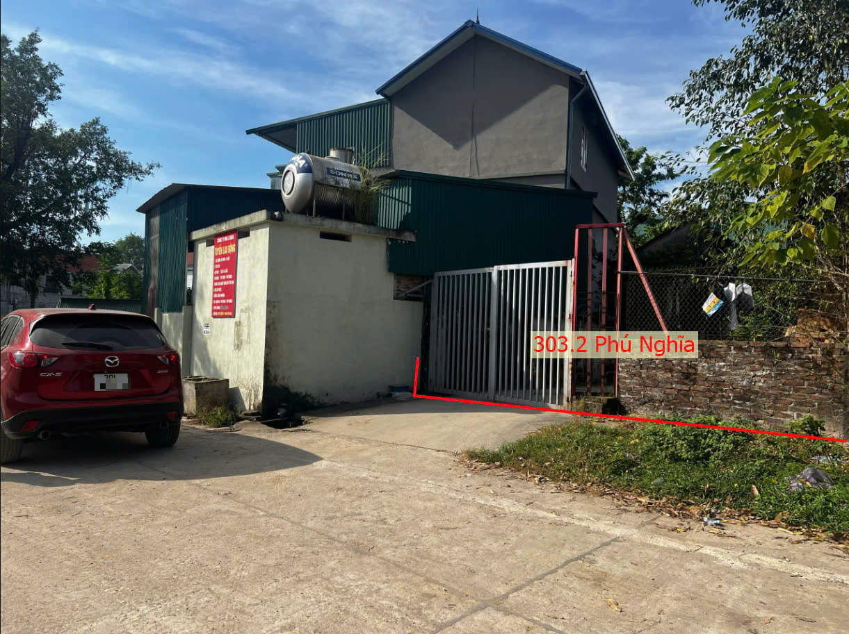 Hình ảnh Bán Đất Sẵn Kho Xưởng Ô Tô Vào Tận Đất Gần Trục Chính Kinh Doanh Ngay Trung Tâm Xã Phú Nghĩa 